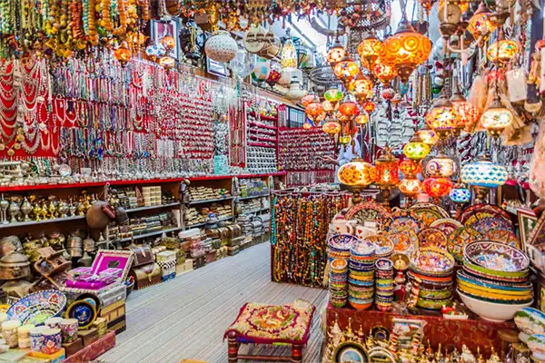 What is best to buy in Muscat?